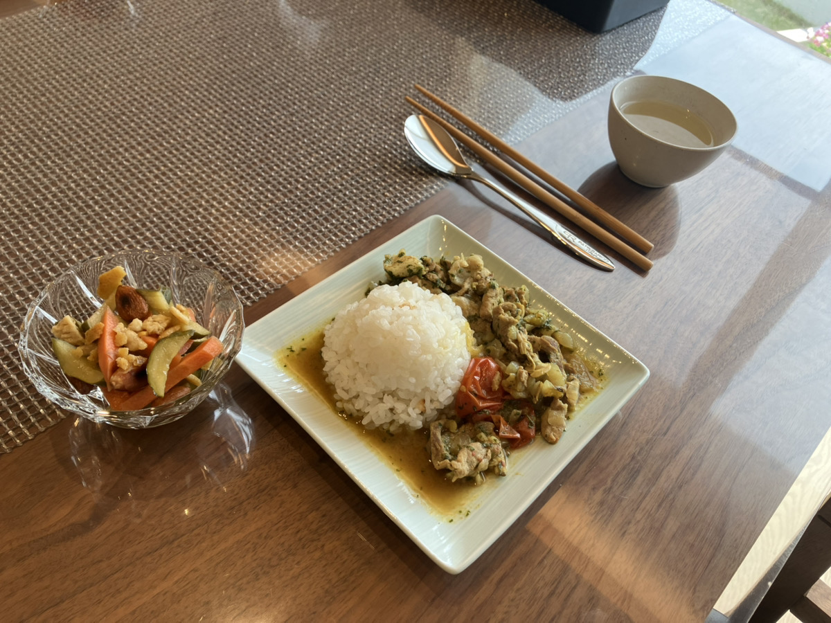薬膳カレーづくり
