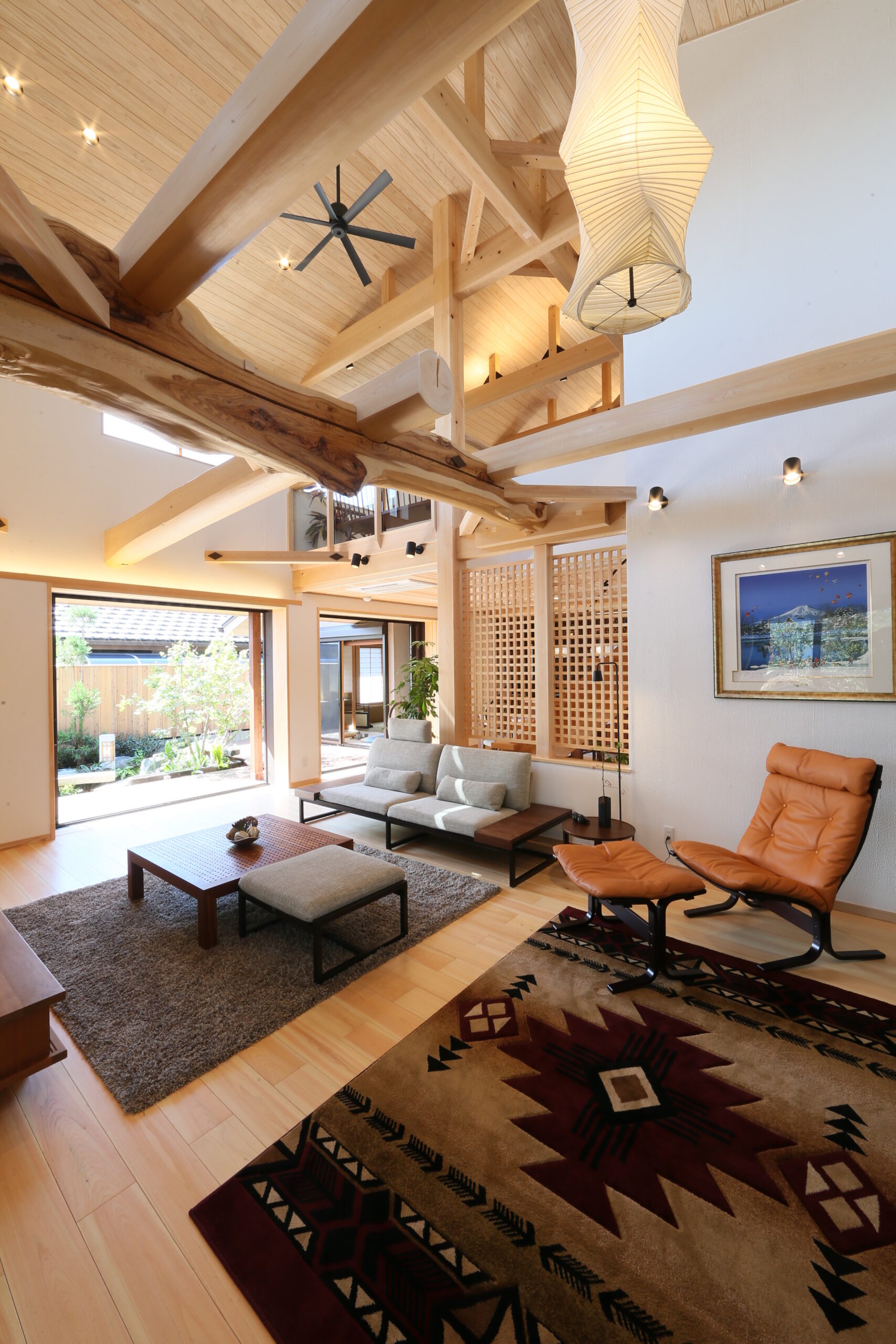 無垢の木でつくるこだわり天井