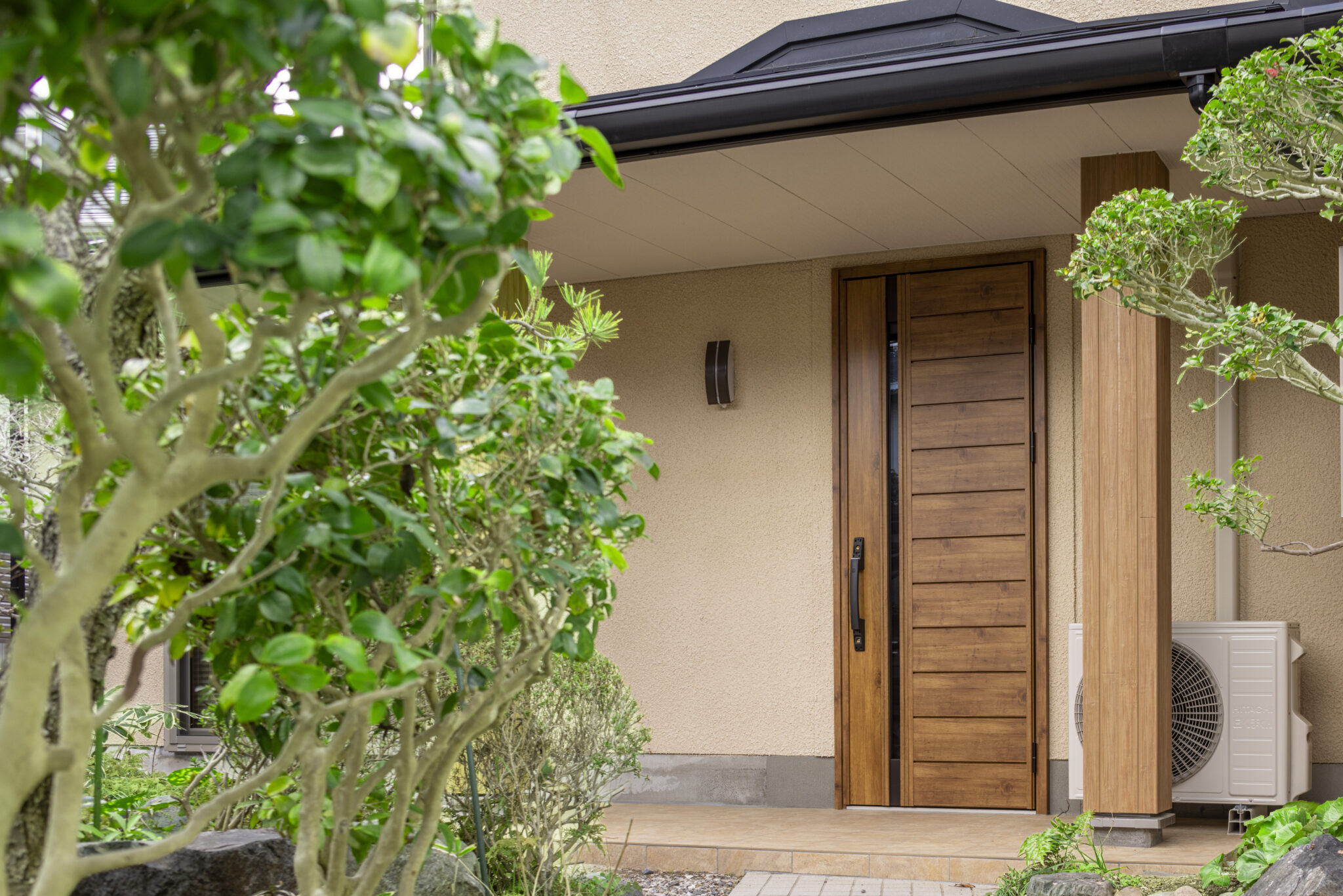 空間を引き立てる、ひと味違った建具